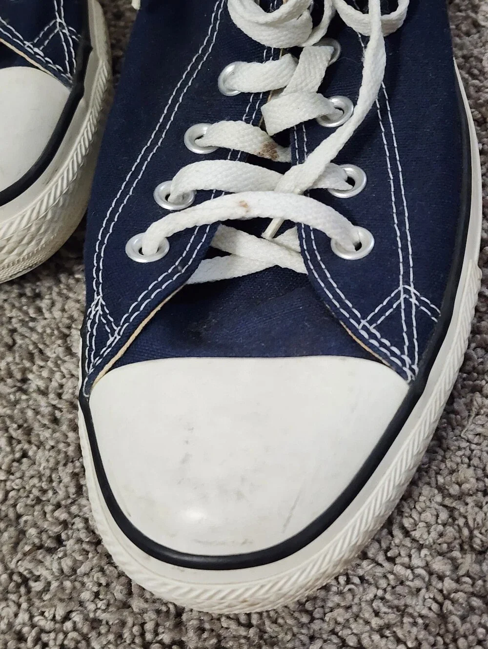 Converse Chuck Taylor All Star Mens Size 12, High Tops Navy Blue, Minimal Wear